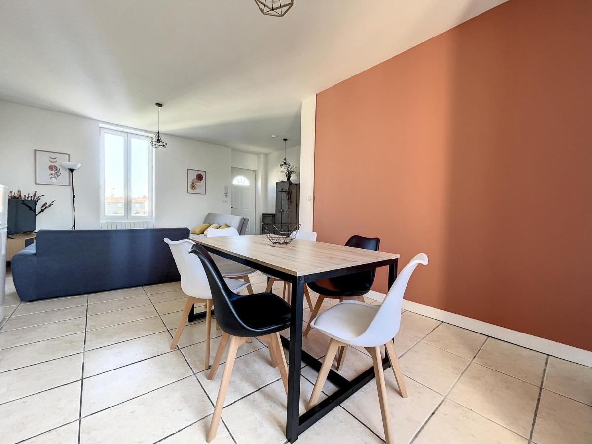L'Ecrin Des Ecoles Apartment แซงต์-รอมแบร์-ดัลบง ภายนอก รูปภาพ